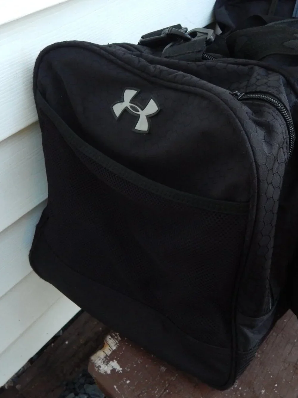 Under Armour Super Large Sports Duffle Bag 26X13X13
